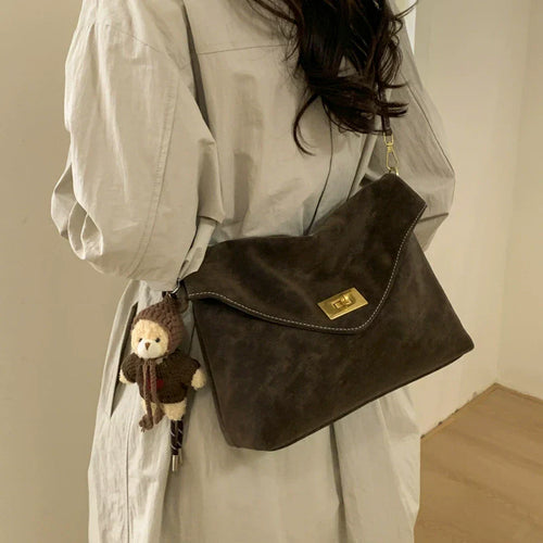The Urban Envelope Bag - Stylish Urban Envelope Crossbody
